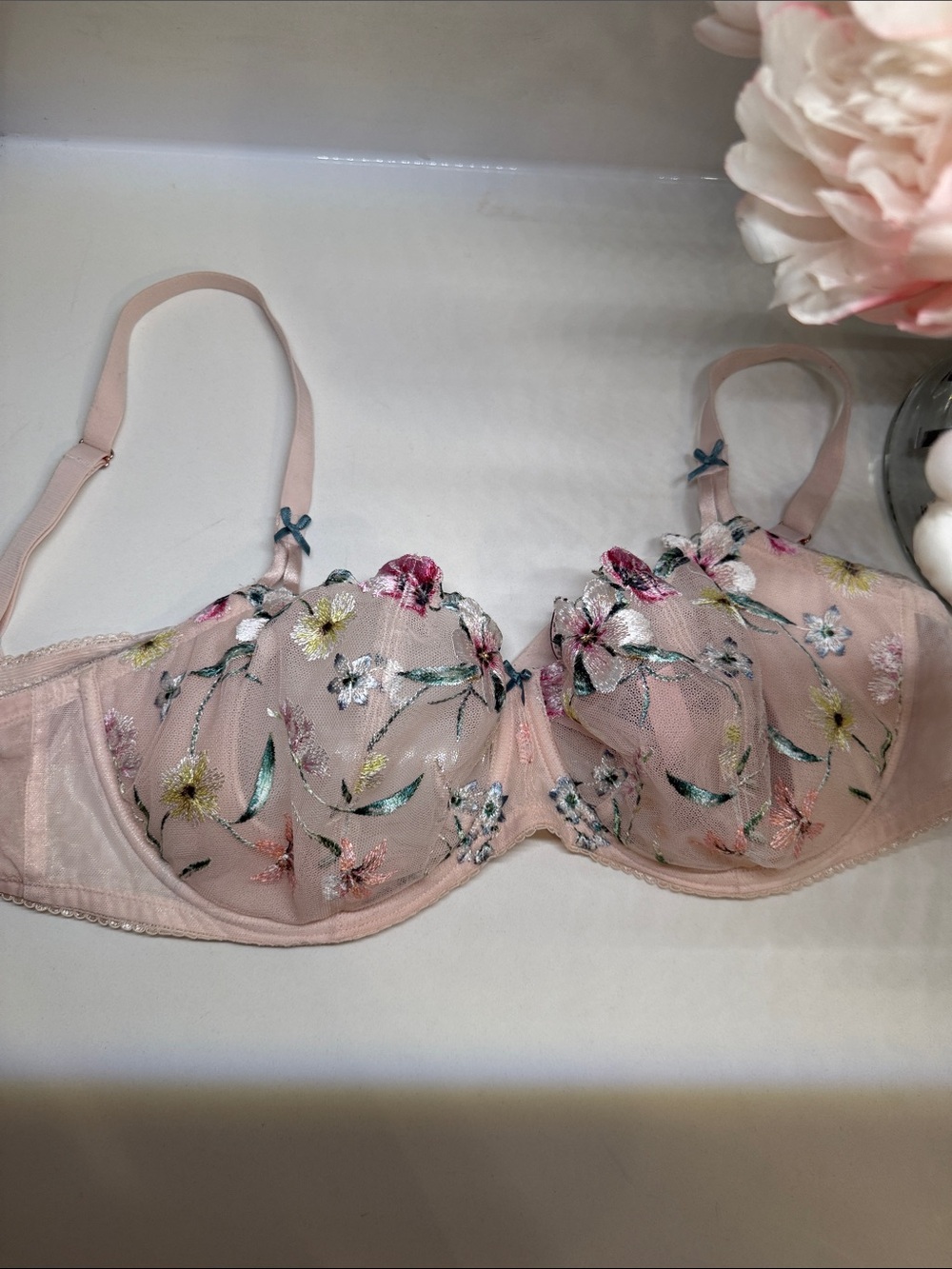 Victoria's Secret Pink Floral Embroidered Underwire Bra Sheer 38DD